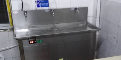 高中學(xué)校如何選擇校園直飲水機