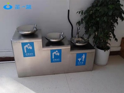 深圳前海公園戶外直飲機(jī)是怎么樣的？