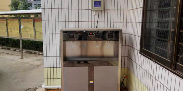 圣藍(lán)教您三招校園直飲水機(jī)選購(gòu)技巧