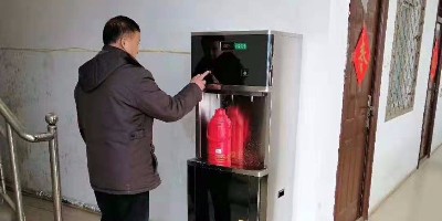 單位直飲水機里的水能直接喝嗎