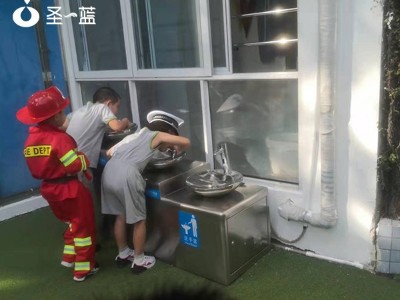 幼兒園戶外直飲水臺-專為孩子設(shè)置，呵護孩子飲水健康