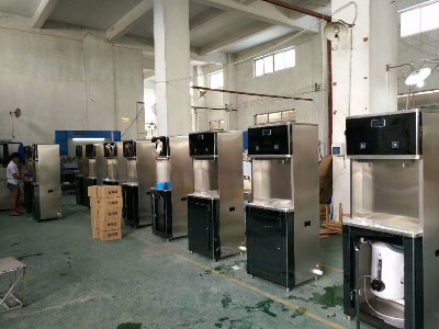 立式直飲水機(jī)，哪家好？價(jià)格怎么樣？