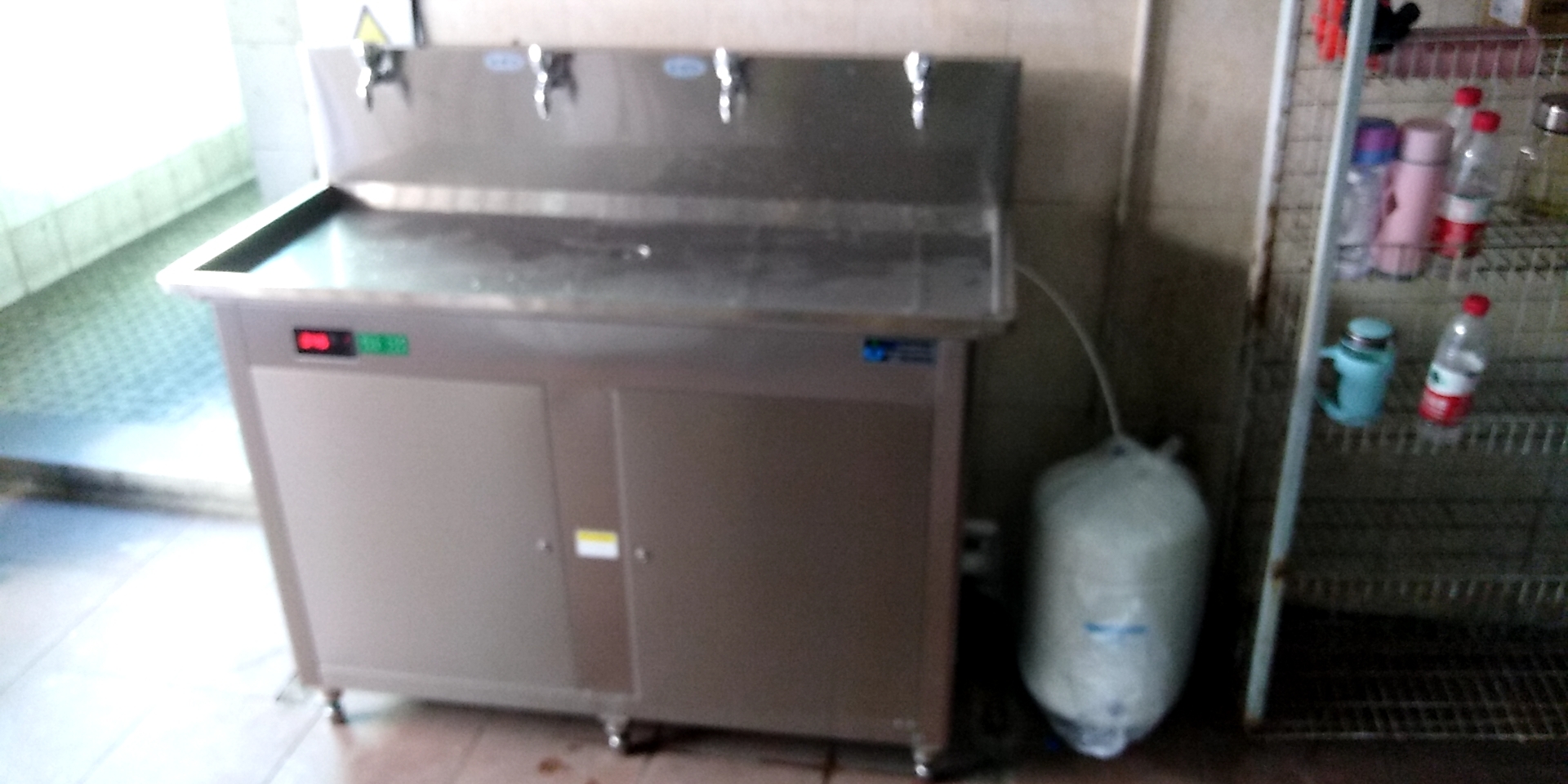 什么品牌的工廠飲水機(jī)性價(jià)比更好呢